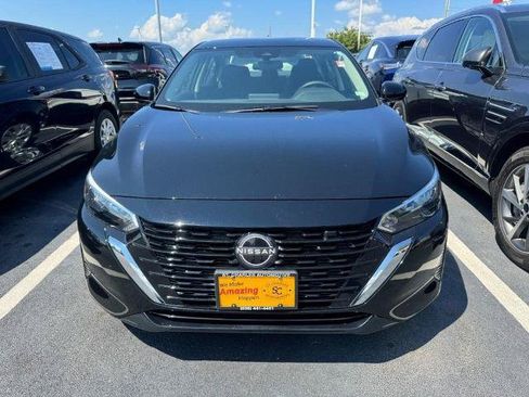 Certified 2025 Nissan Sentra S FWD image 2
