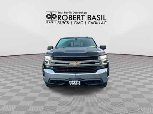 Used 2019 Chevrolet Silverado 1500 LT w/ All-Star Edition AWD/4WD image 3