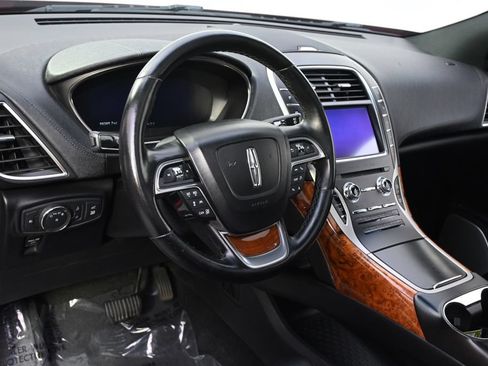 Used 2020 Lincoln Nautilus Reserve w/ Equipment Group 202A AWD/4WD image 11