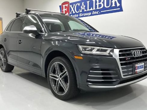 Used 2018 Audi SQ5 Premium Plus AWD/4WD image 2