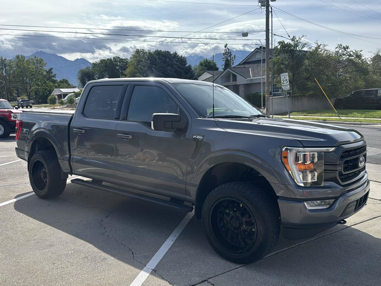 Used 2022 Ford F150 XLT w/ Equipment Group 302A High AWD/4WD image 3