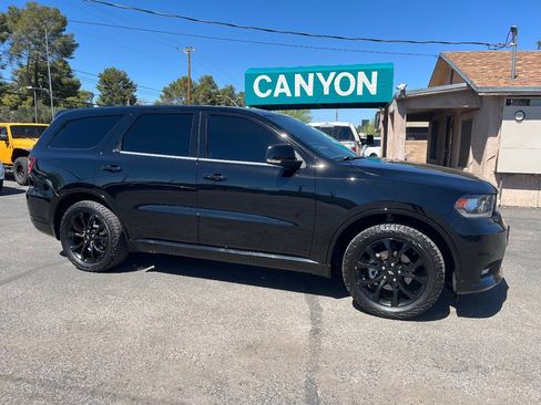 Used 2020 Dodge Durango GT image 2