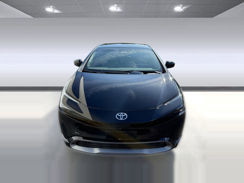 Used 2025 Toyota Prius Limited image 6