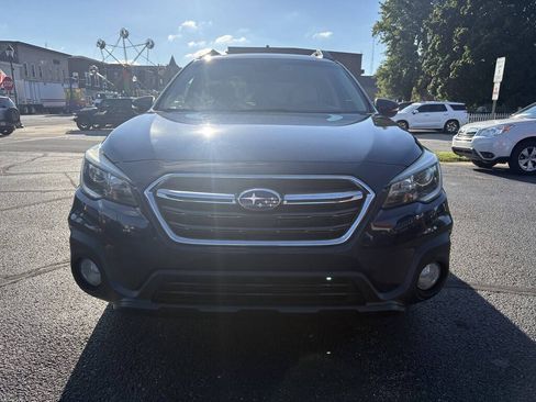 Used 2018 Subaru Outback 2.5i Premium AWD/4WD image 8