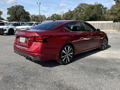 Used 2021 Nissan Altima 2.5 SR FWD image 5
