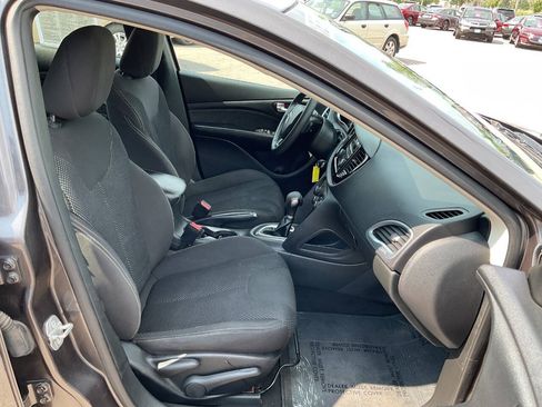 Used 2015 Dodge Dart SXT FWD image 34