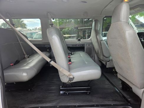 Used 2012 Ford E-350 and Econoline 350 XL w/ PWR Windows & Locks Group image 22