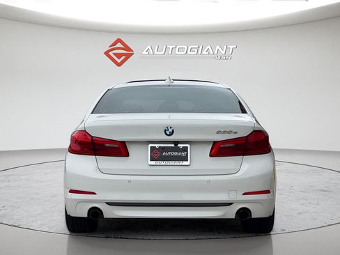 Used 2018 BMW 530e RWD image 9