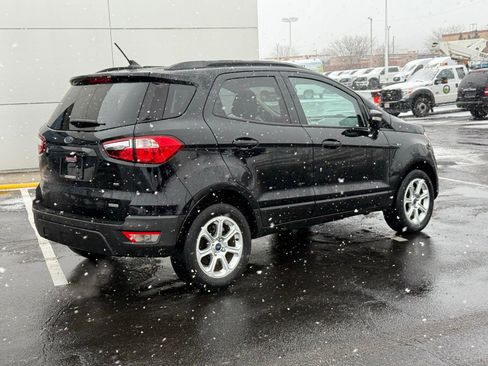 Used 2019 Ford EcoSport SE image 3