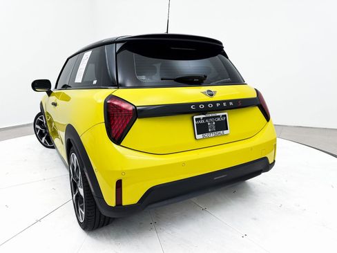 Used 2025 MINI Cooper S image 15
