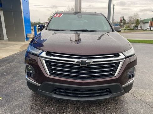 Used 2023 Chevrolet Traverse LT AWD/4WD image 8