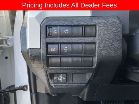 Used 2024 Toyota Tacoma TRD Off-Road AWD/4WD image 21