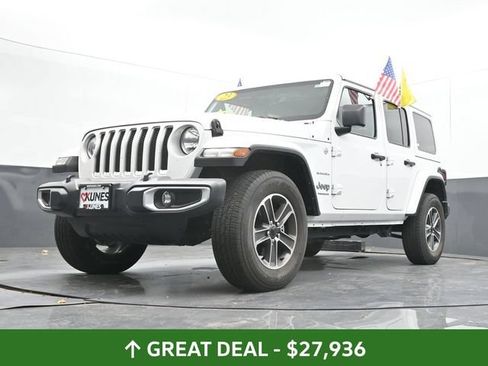 Used 2023 Jeep Wrangler Unlimited Sahara AWD/4WD image 48