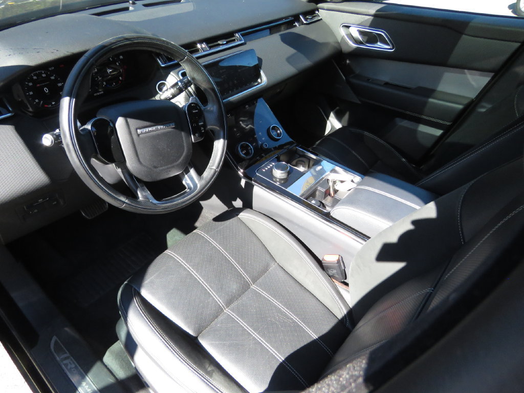 Used 2018 Land Rover Range Rover Velar R-Dynamic SE AWD/4WD image 11