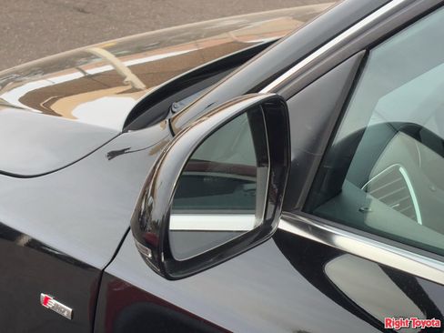 Used 2018 Audi Q3 2.0T Premium Plus w/ Premium Plus Package image 8