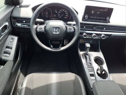 Used 2024 Honda Civic Sport image 13