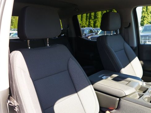 Used 2022 Chevrolet Silverado 1500 LT AWD/4WD image 25