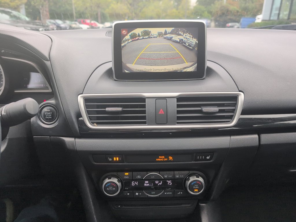 Used 2016 MAZDA MAZDA3 i Grand Touring FWD image 12