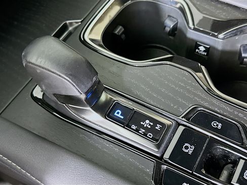 Used 2023 Lexus RX 350 Premium image 23