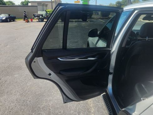 Used 2016 BMW X5 xDrive35i image 11