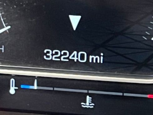 Used 2023 GMC Sierra 1500 AT4 w/ AT4 Preferred Package image 27