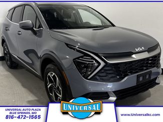 Used 2025 Kia Sportage LX video 1
