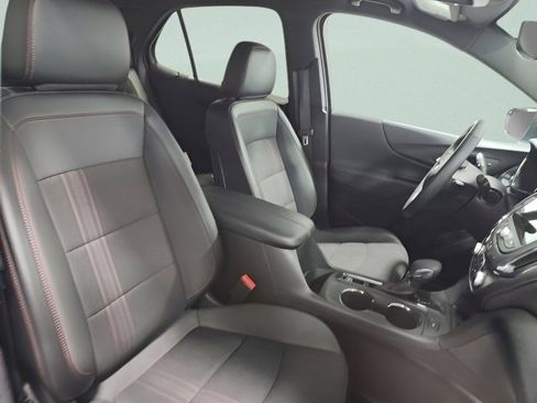 Used 2024 Chevrolet Equinox RS image 15