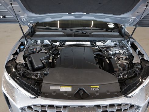 New 2026 Audi Q5 Premium AWD/4WD image 4