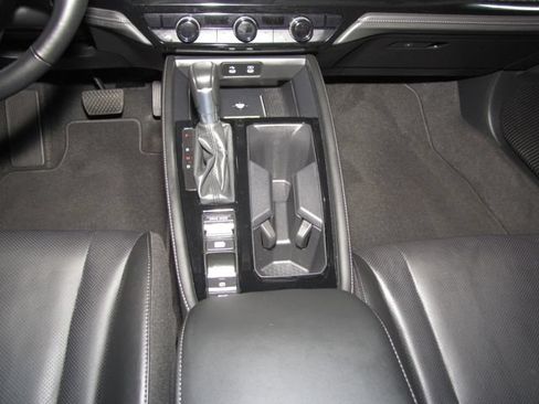 Used 2025 Honda Accord Touring image 15