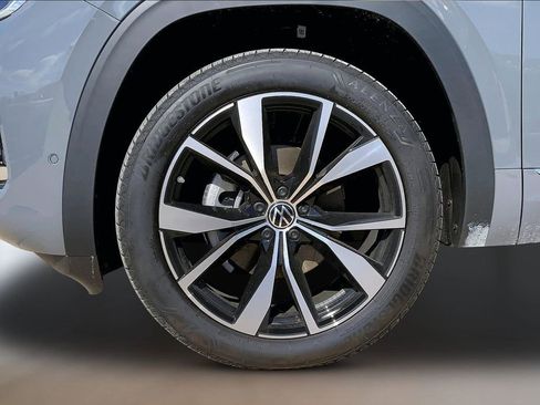New 2026 Volkswagen Atlas SEL Premium R-Line AWD/4WD image 13
