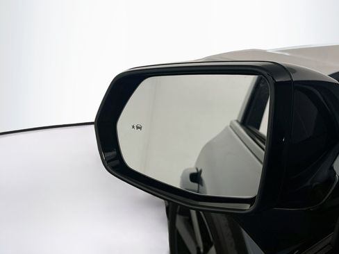 Used 2024 Honda Prologue Touring image 16