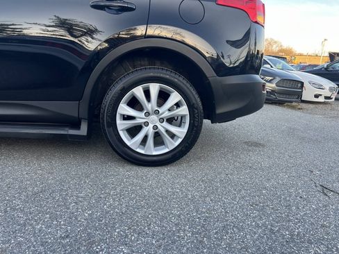 Used 2015 Toyota RAV4 Limited AWD/4WD image 36