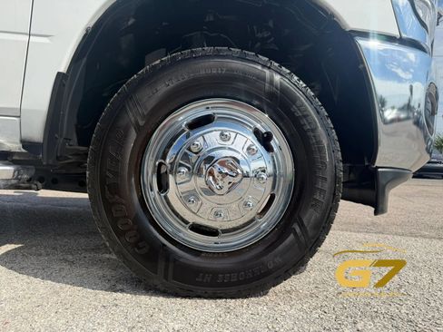 Used 2024 RAM 3500 Big Horn AWD/4WD image 7