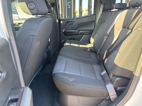 New 2025 Chevrolet Colorado W/T image 11