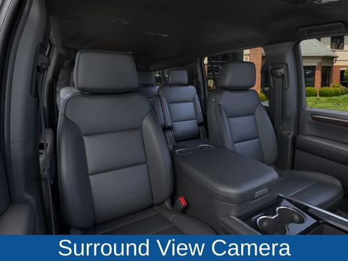 New 2026 Chevrolet Suburban LT image 16