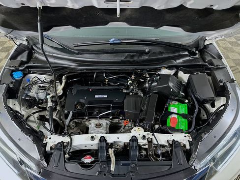 Used 2016 Honda CR-V Touring image 38