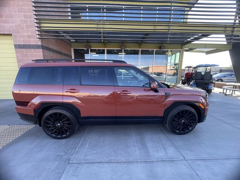 Used 2024 Hyundai Santa Fe Calligraphy image 6