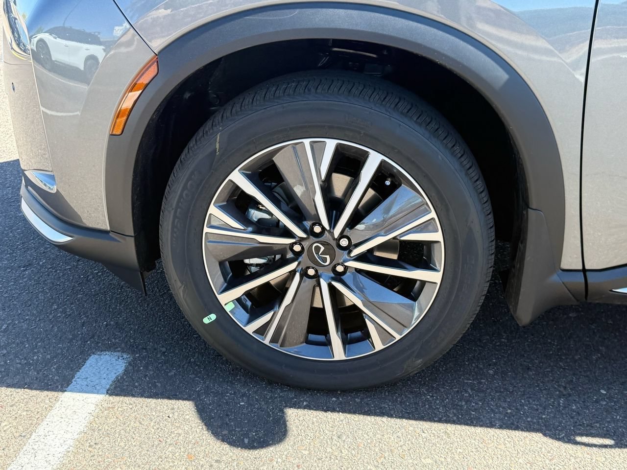 New 2026 INFINITI QX60 Luxe w/ Cargo Package FWD image 10