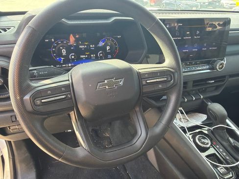 Used 2026 Chevrolet Colorado Trail Boss AWD/4WD image 7