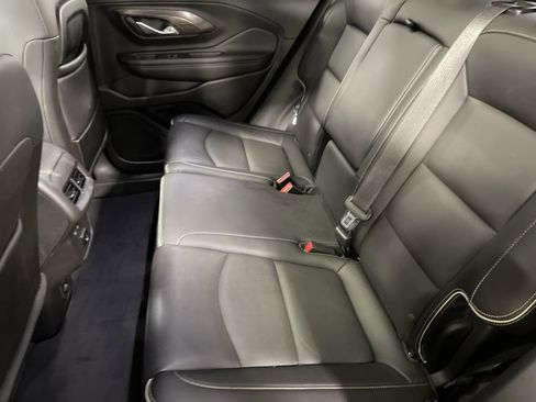 Used 2018 GMC Terrain Denali w/ Advanced Safety Package image 12