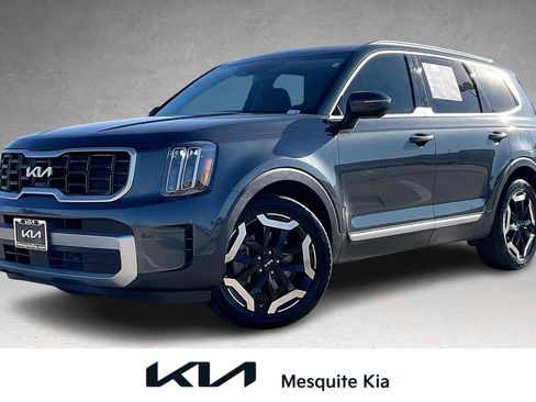 Used 2023 Kia Telluride S w/ S Sunroof Package image 1