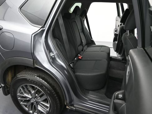 Used 2026 Nissan Rogue S FWD image 8