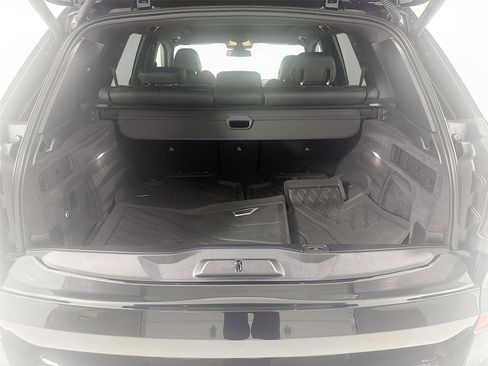 Used 2024 BMW X5 xDrive40i w/ M Sport Package image 21