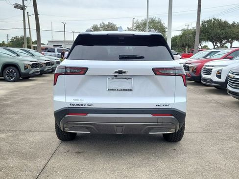 New 2026 Chevrolet Equinox ACTIV w/ Convenience Package III AWD/4WD image 5