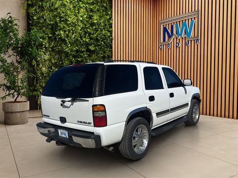 Used 2005 Chevrolet Tahoe LS w/ Preferred Equipment Group AWD/4WD image 39