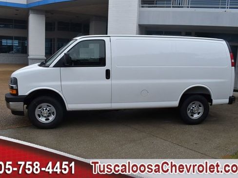 New 2025 Chevrolet Express 2500 Work Van w/ Communications Package image 6