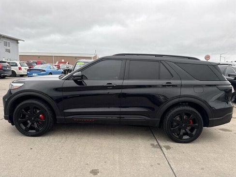 Used 2020 Ford Explorer ST w/ ST Street Pack AWD/4WD image 3