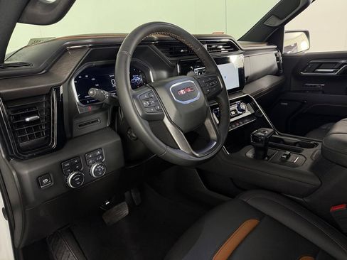 Used 2024 GMC Sierra 1500 AT4 w/ AT4 Premium Package AWD/4WD image 22