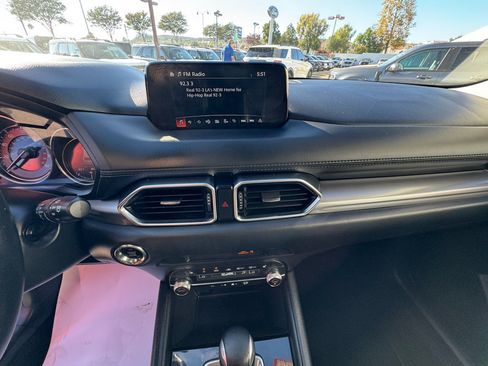 Used 2019 MAZDA CX-5 Touring FWD image 19