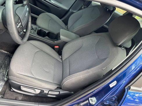 Used 2025 Kia K4 FWD image 35